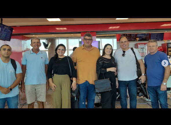Presidente da Câmara e comitiva cruzetense embarcam para Brasília para a XXIV Marcha dos Vereadores