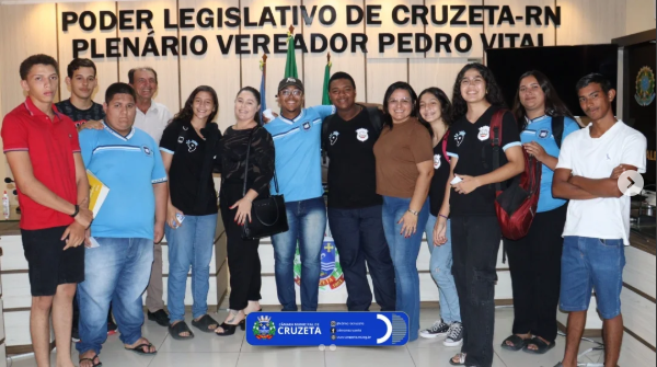 Reunião na Câmara Municipal de Cruzeta com os Candidatos do Projeto Parlamento Jovem